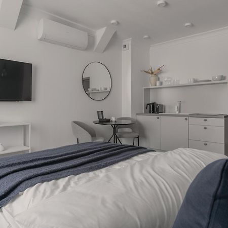 Apartio Rooms Катовице Стая снимка