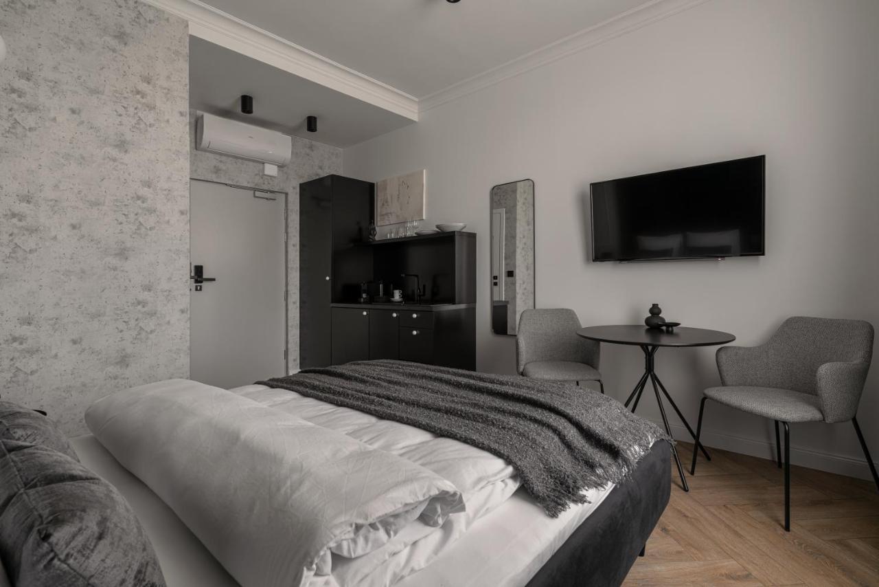 Apartio Rooms Катовице Екстериор снимка