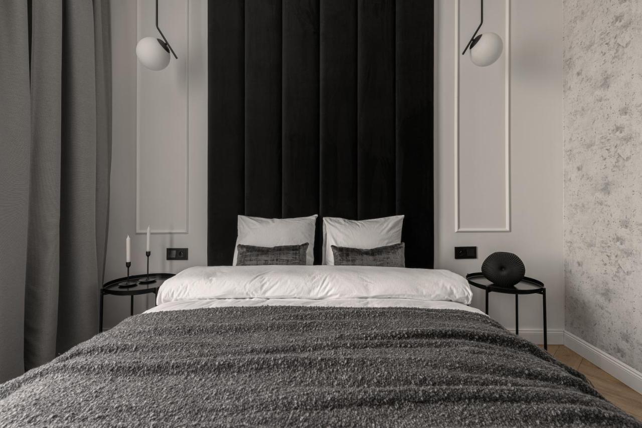 Apartio Rooms Катовице Екстериор снимка