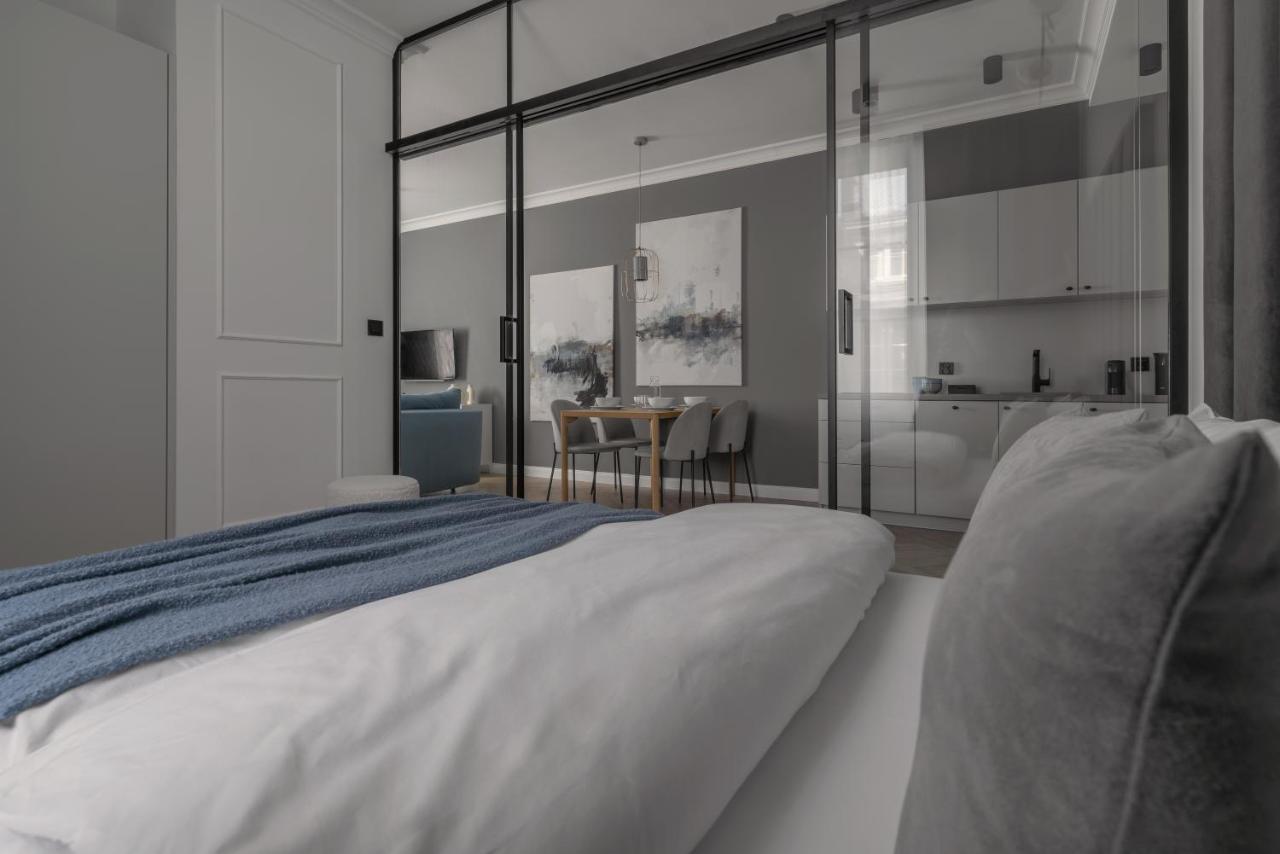 Apartio Rooms Катовице Екстериор снимка