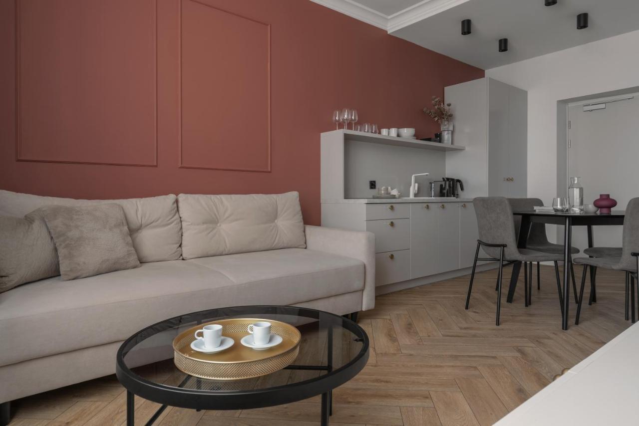 Apartio Rooms Катовице Екстериор снимка
