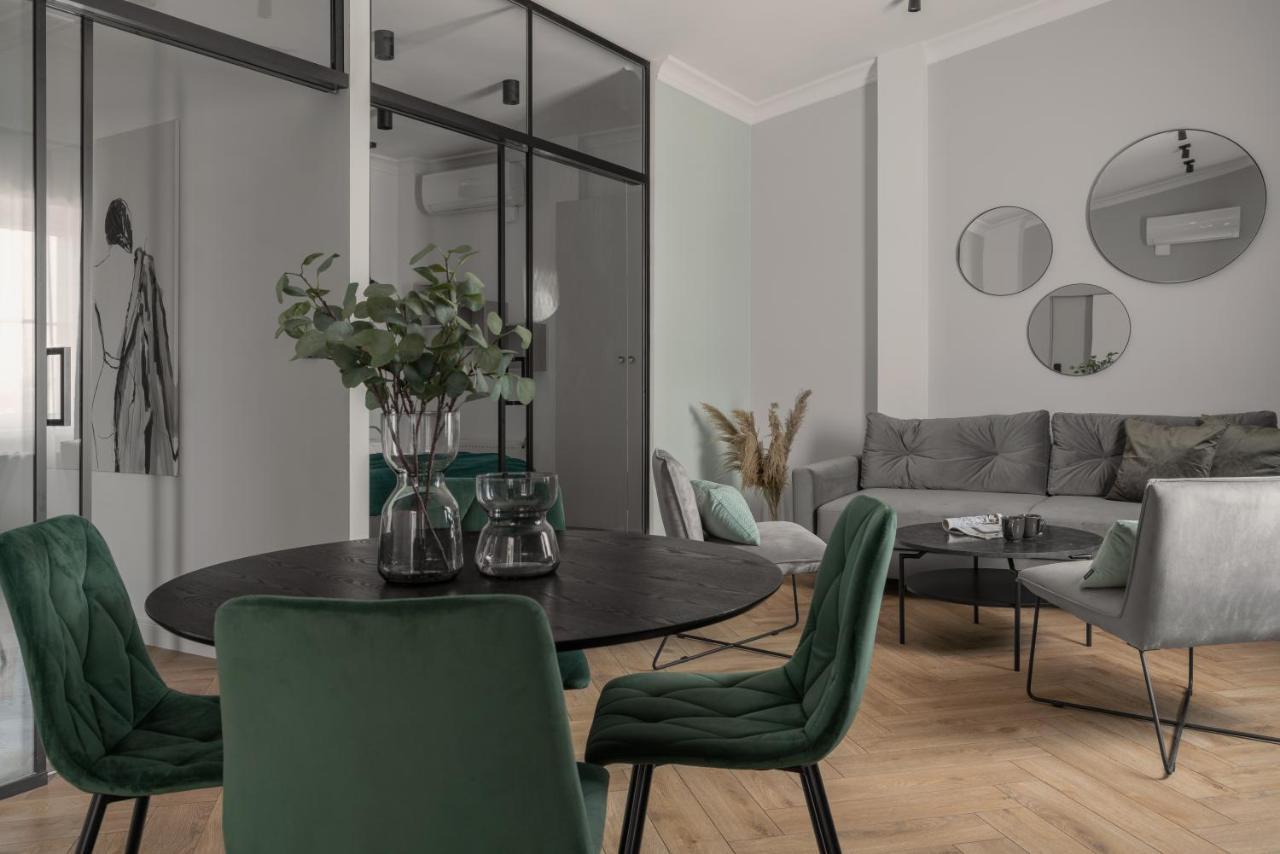 Apartio Rooms Катовице Екстериор снимка