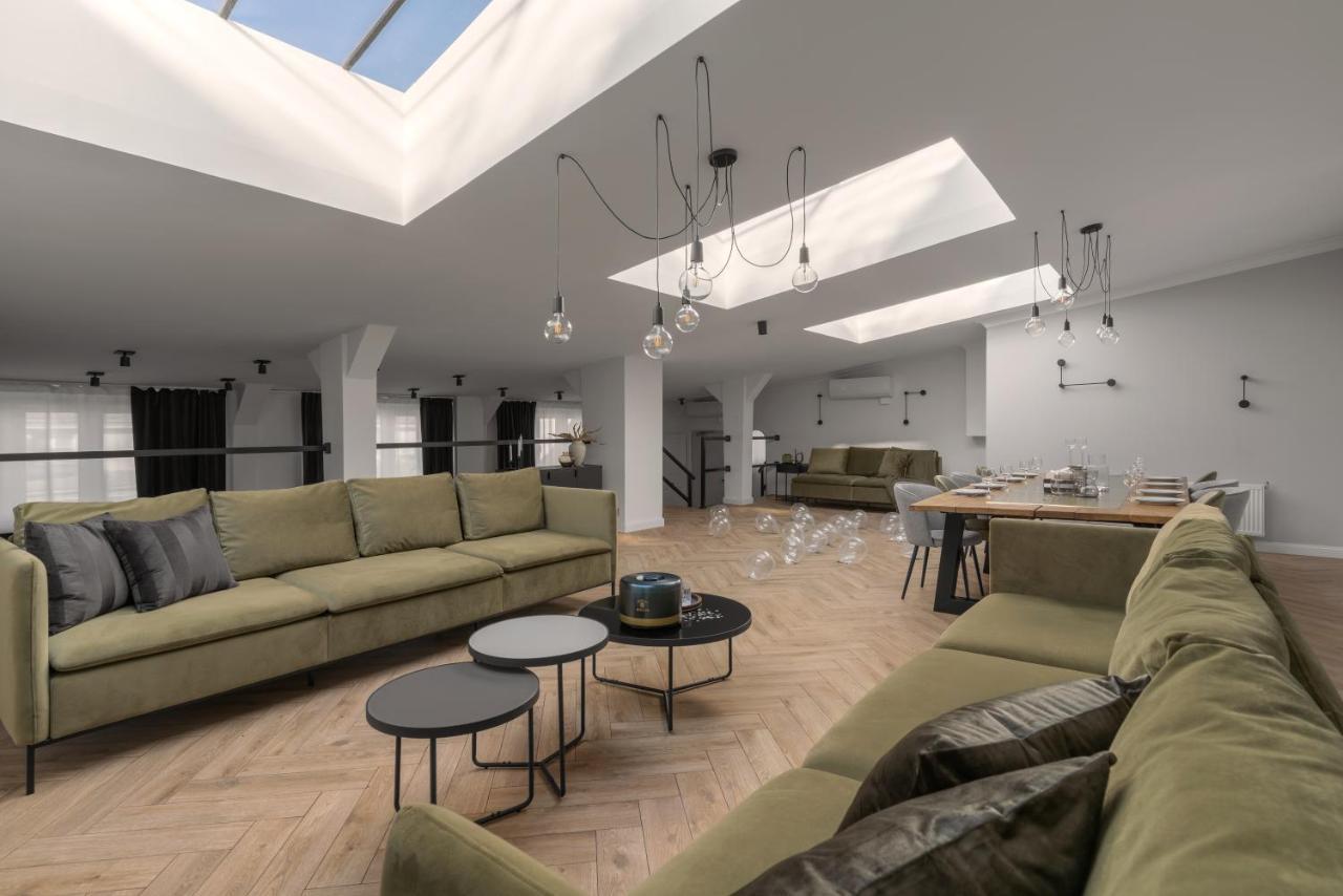 Apartio Rooms Катовице Екстериор снимка