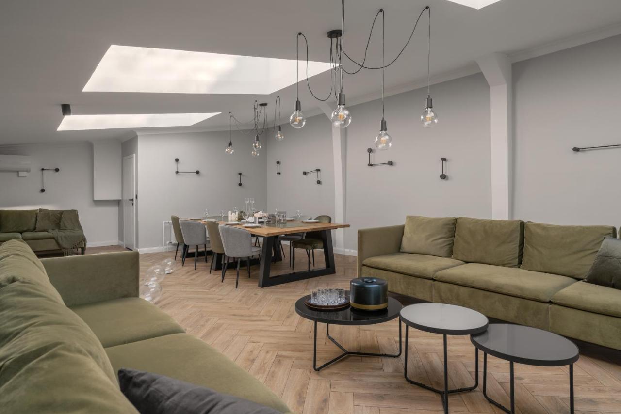 Apartio Rooms Катовице Екстериор снимка