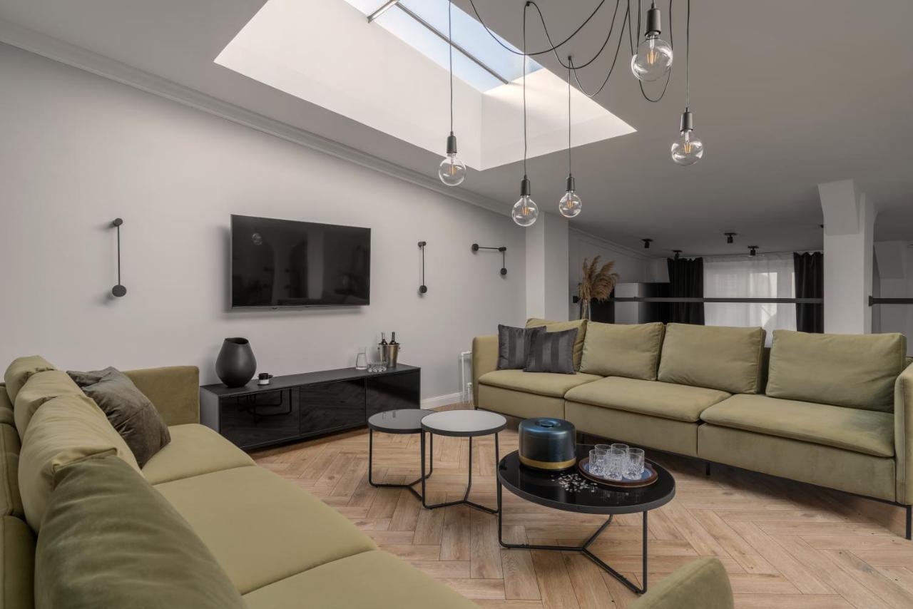 Apartio Rooms Катовице Екстериор снимка