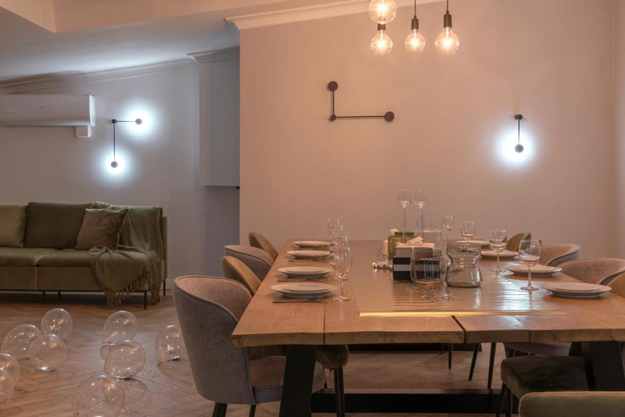 Apartio Rooms Катовице Екстериор снимка