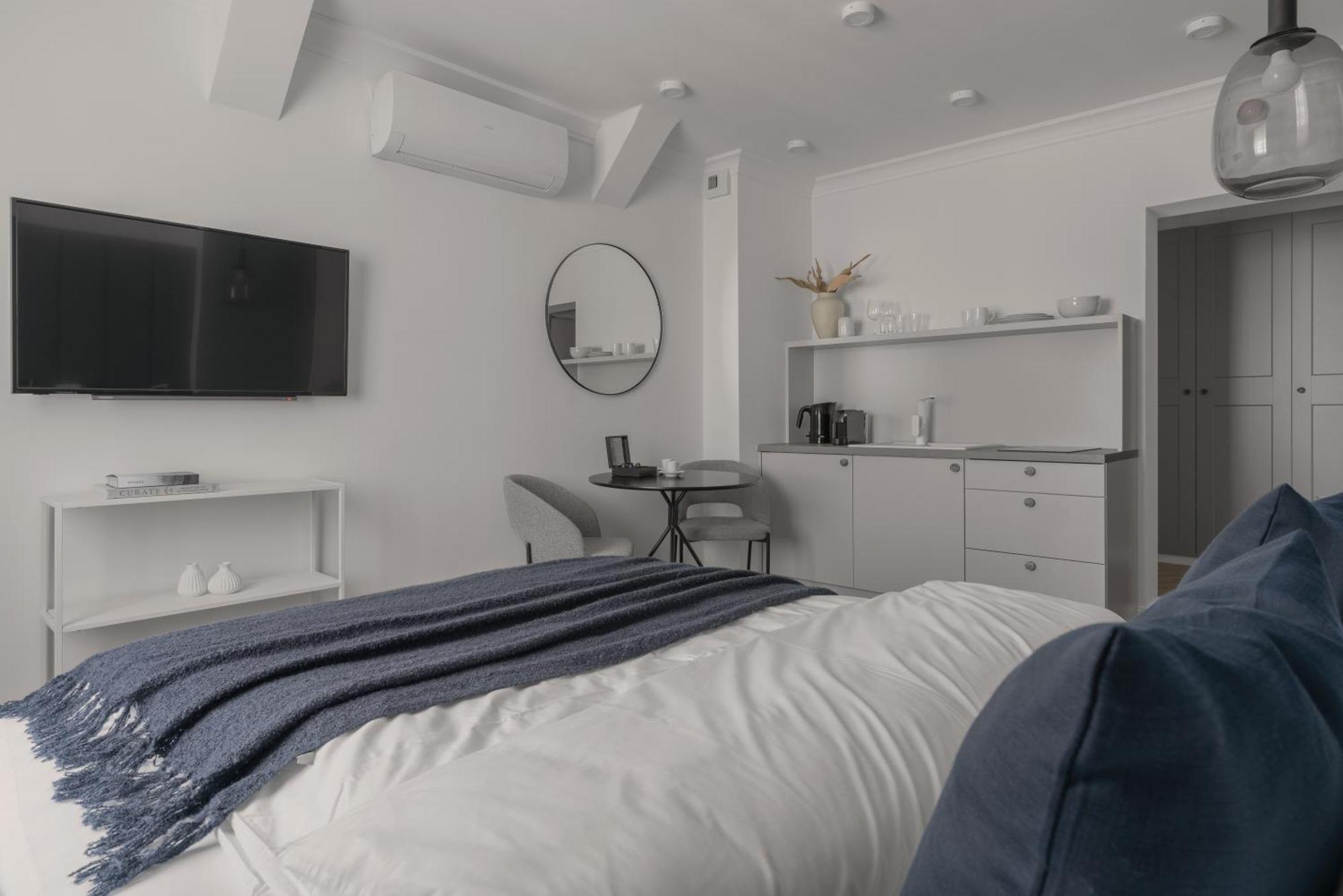 Apartio Rooms Катовице Стая снимка